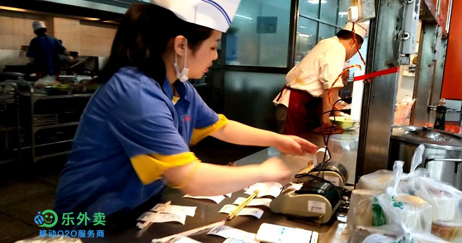 手机外卖系统如何实现订餐， 需要什么功能？